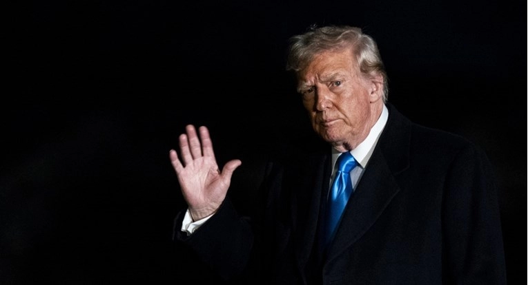 Trump: Iskoristili su nas, uskoro uvodimo carine Europskoj uniji
